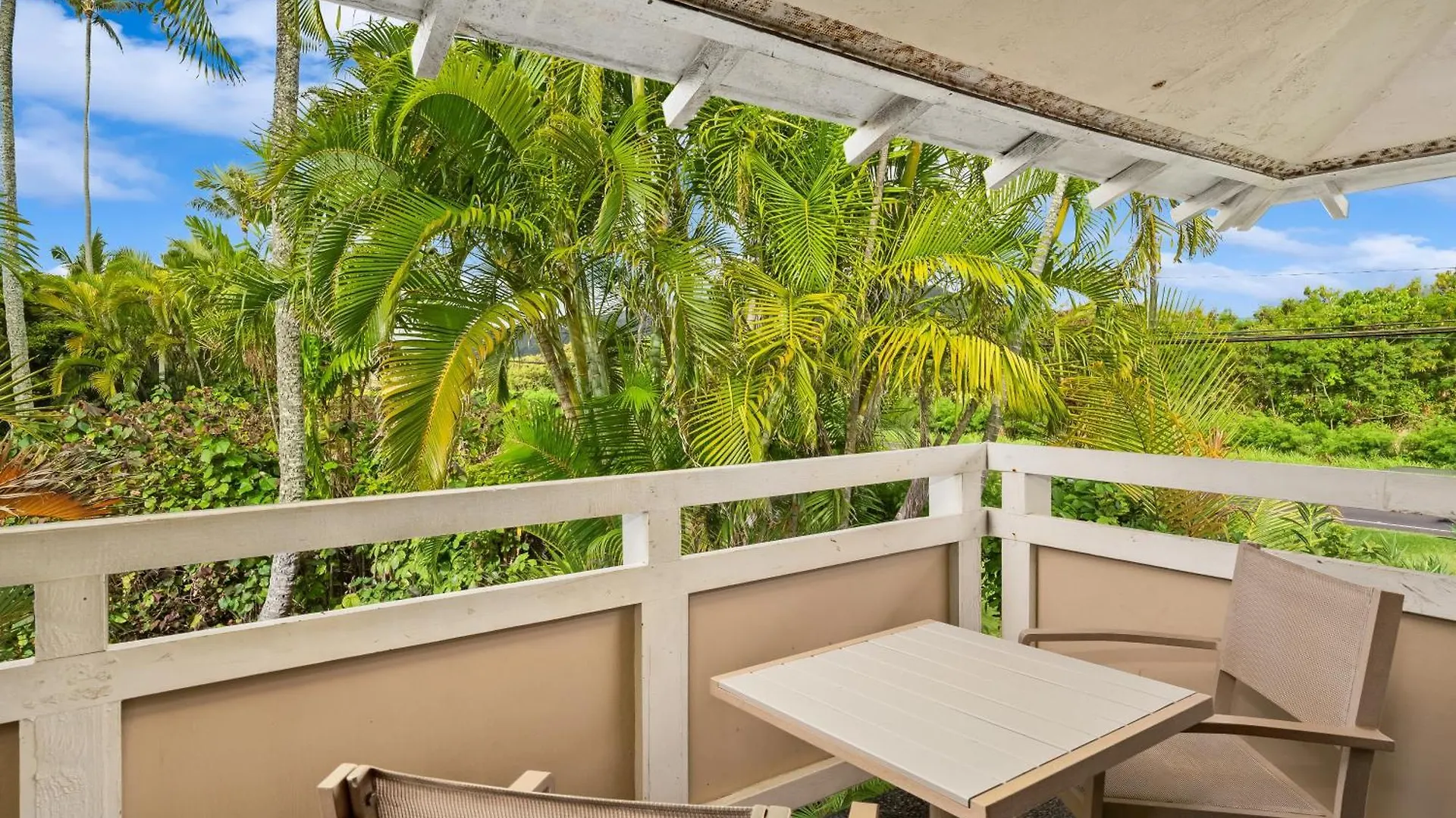 Apartment Kauai Plantation Hale Suites E12 Condo Kapa'a