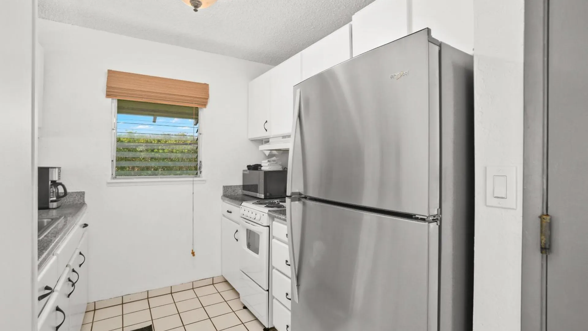 Apartment Kauai Plantation Hale Suites E12 Condo Kapa'a United States