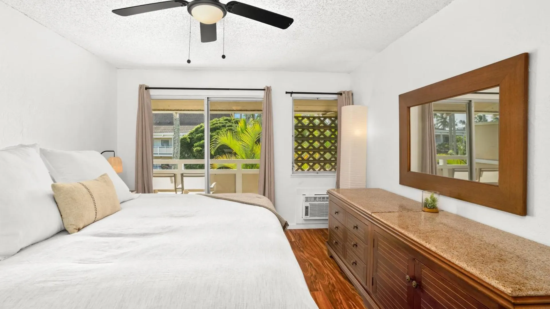 Apartment Kauai Plantation Hale Suites E12 Condo Kapa'a
